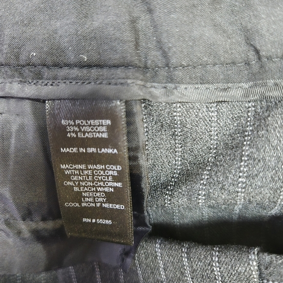 EXPRESS | Editor Flare in Gray Stripe sz 4R - Picture 6 of 6